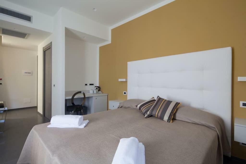 Villino Wanda Hotel มอนเตรอสโซ อัล มาเร ภายนอก รูปภาพ