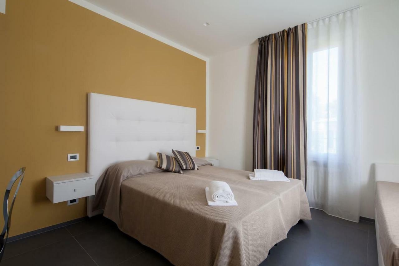 Villino Wanda Hotel มอนเตรอสโซ อัล มาเร ภายนอก รูปภาพ