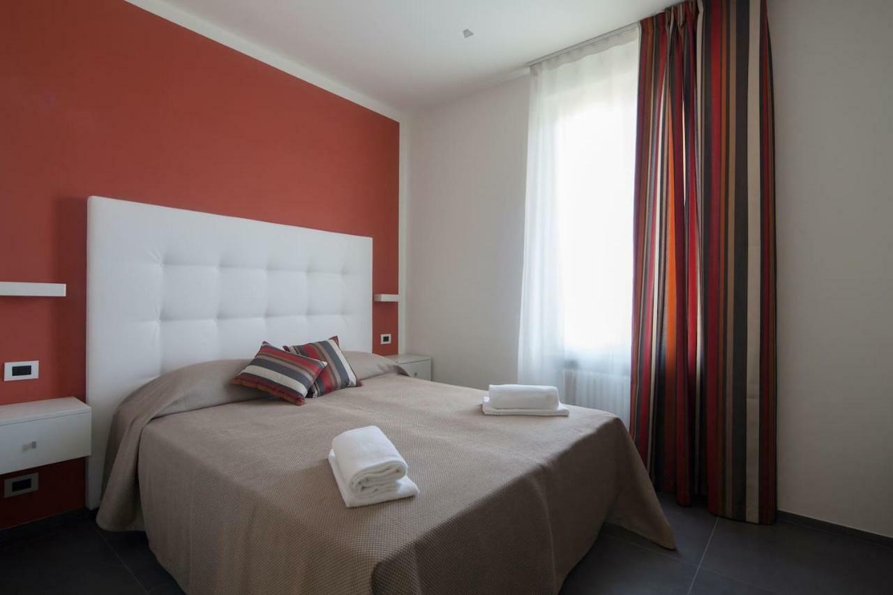 Villino Wanda Hotel มอนเตรอสโซ อัล มาเร ภายนอก รูปภาพ