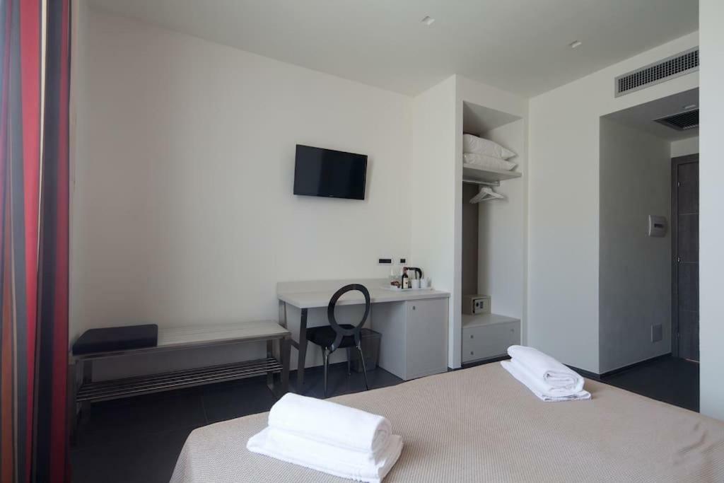 Villino Wanda Hotel มอนเตรอสโซ อัล มาเร ภายนอก รูปภาพ